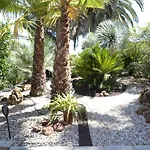 וילה Monica's Tropical Nea Iraklitsa