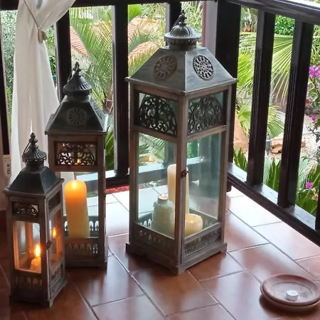 Monica's Tropical Villa *