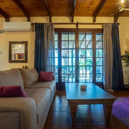 Villa Monica's Tropical *