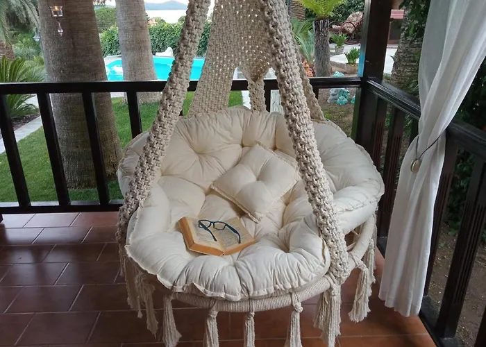 Villa Monica's Tropical *