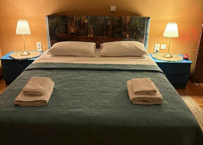 Monica's Tropical Villa Nea Iraklitsa